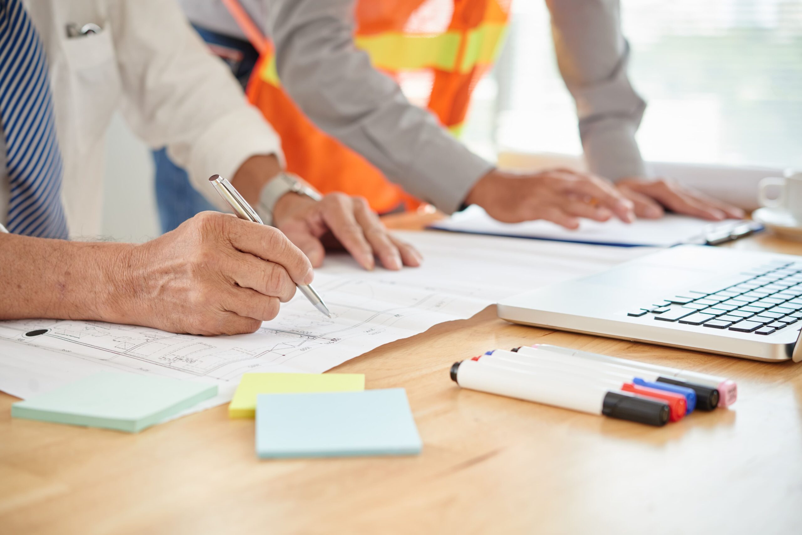 El papel de la supervisión y la supervisión del papel